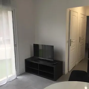 Hébergement de vacances Maison Avec Jardin/piscine - Quartier Résidentiel, Marseille